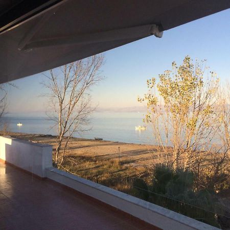 Hebes On The Beach Kavos Exterior photo